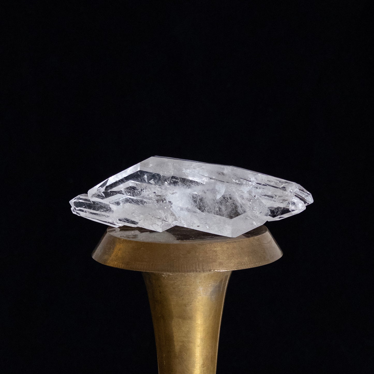 Bladoróżowy kwarc — Peñas Blancas, Santander, Kolumbia