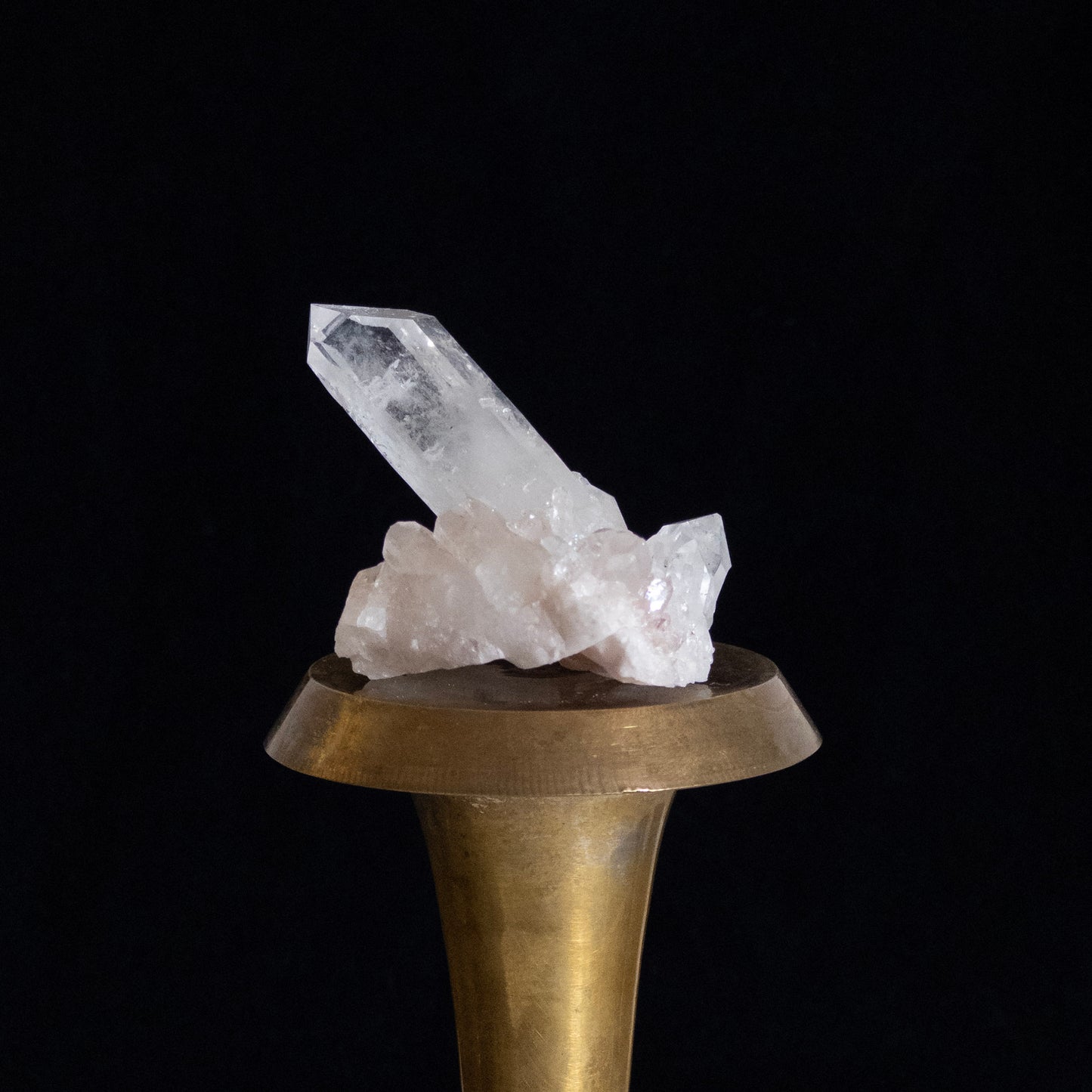 Pink Faden Quartz Crystal - Peñas Blancas, Colombia